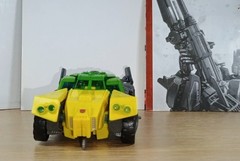 Transformers Springer Figure – Generations Thrilling 30
