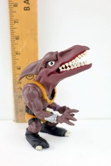 Vintage Mattel 1996 Extreme Dinosaurs Bullzeye 5″ Action Figure Street Sharks