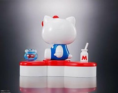 BANDAI CHOGOKIN HELLO KITTY (45TH ANNIVERSARY) 60mm FIGURE