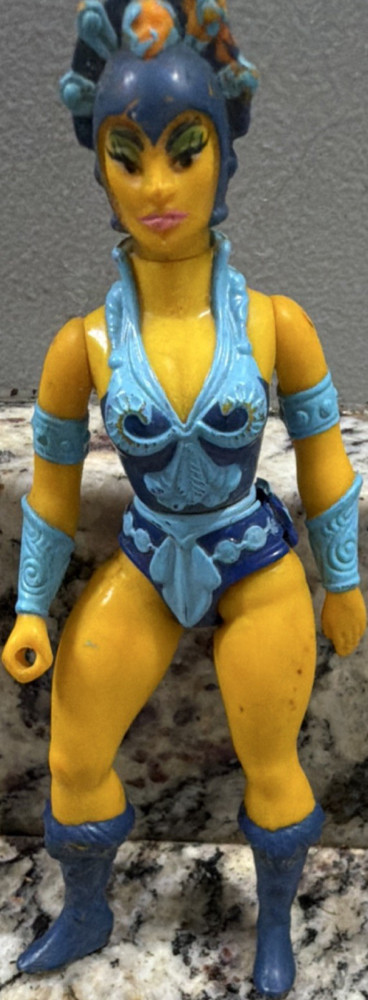 1981 Masters of the Universe Evil Lyn Action Figure 6.5 inches.