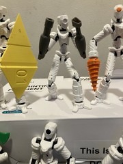 Articulated Battle Robot 13 (with or without stand)