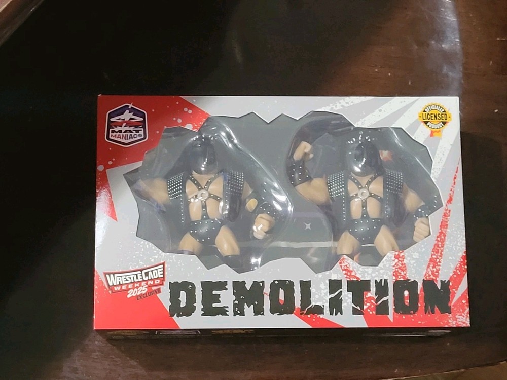 Mat MANIACS Retro Wrestling Figures Demolition Ax And Smash