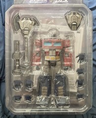 Threezero Optimus Prime DLX Transformers Action Figure SIEGE War For Cybertron
