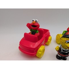 Sesame Street Elmo Big Bird Toy Vehicles Figures Red Green Yellow Fireman Sailor