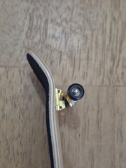 Premium Wood Fingerboard Complete with Bearing Wheels and foam grip and Trucks