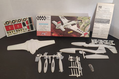 McDonnel F2H-2 Banshee 1/48 Scale HAWK Model Kit NEW Unbuilt