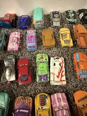 Disney Pixar Cars Die-cast Plastic Mixed Lot of 49 Lightening McQueen #2