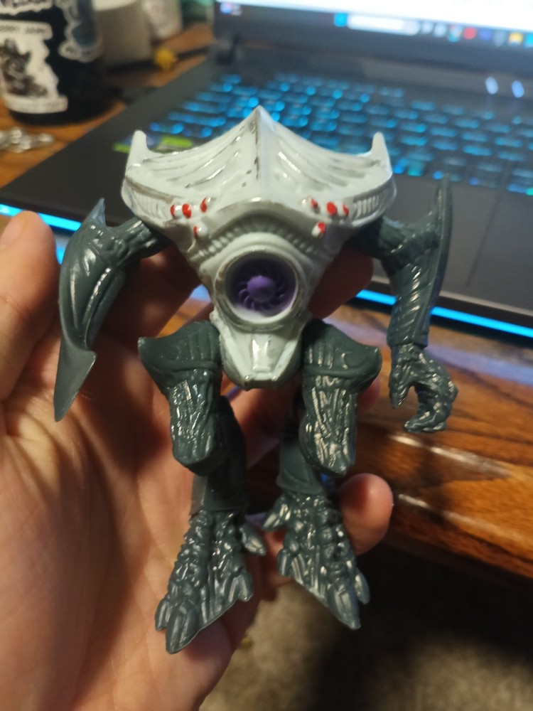 Final Faction Synthoid Extraterrestrial Alien Like Action Figure Figurine Toy