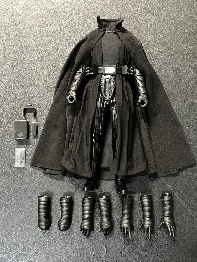 Hot Toys CMS019 Star Wars Dark Empire Luke Skywalker 1/6 Scale Body Full Outfit