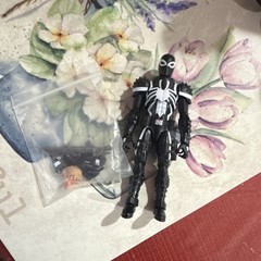 Black & White Spider-Style Action Figure w/ Gun & Alternate Head