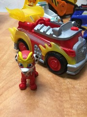 Paw Patrol Lot with 12 Figures 14 Vehicles HUGE Lot Firetruck Police Backhoe