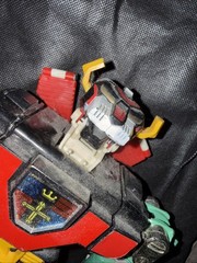 VOLTRON 1997 trend Masters Voltron. INCOMPLETE Read
