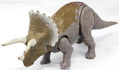 Jurassic World Sound Strike Triceratops Dinosaur Figure 13″ – Works! Mattel!