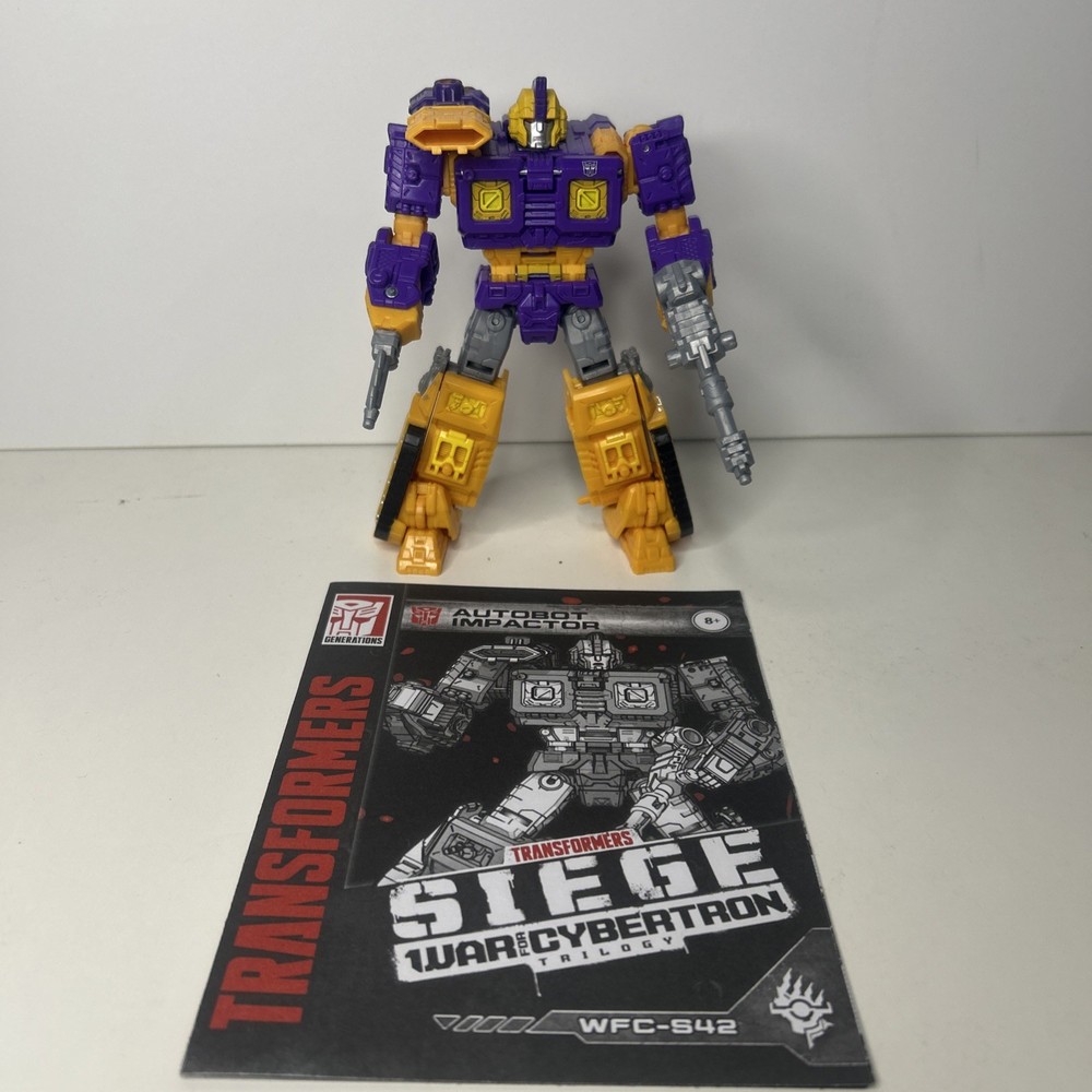 Transformers Siege Generations War for Cybertron Deluxe Impactor complete Figure