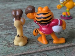 1980’s Vintage Lot of 14 Garfield Figures PVC Odie by Jim Davis