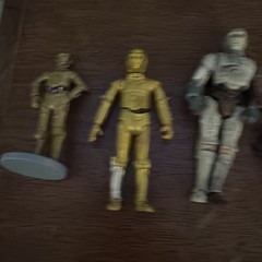 3 Y2ks C-3PO Action Figures