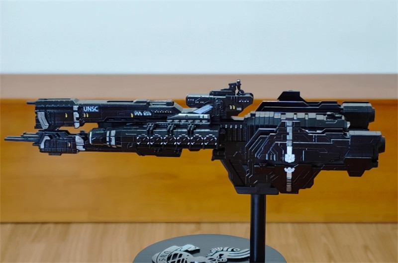 Halo Spacecraft Spaceship Model Battles Ship Resin Figure Painted Gifts Toy