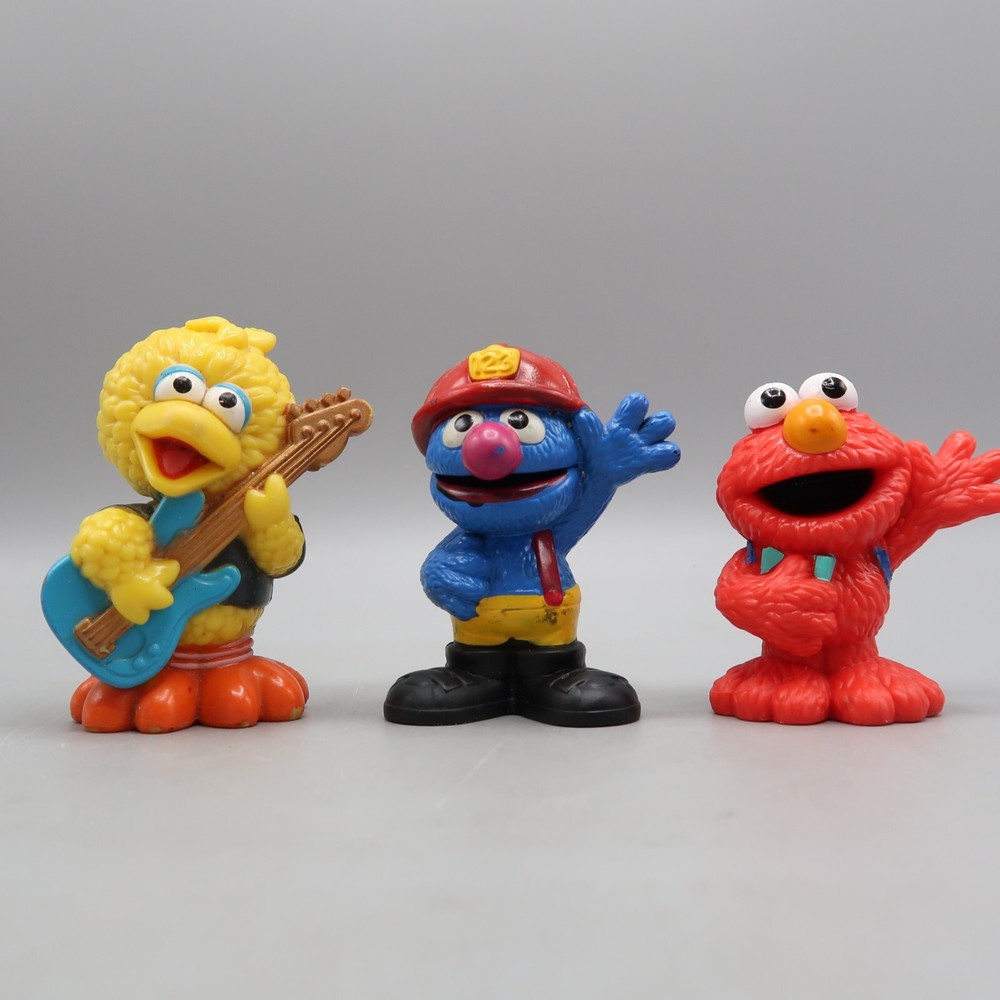 Sesame Street 2010 Hasbro 3” Figures Lot Big Bird Guitar Groover Fireman Elmo