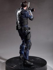 Biohazard Game Statue Valentine Leon Scott Kennedy PVC Action Figures