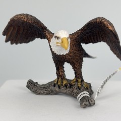 Schleich Bald Eagle Wings Spread On Branch 14780 Wildlife Realistic Bird Animal