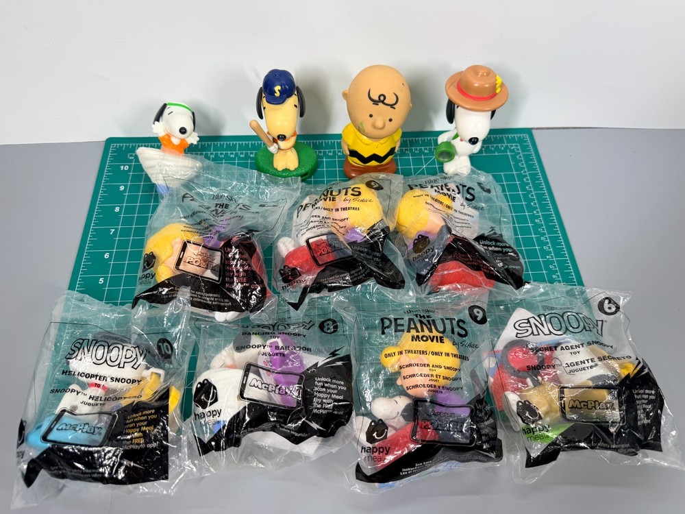 Charlie Brown Peanuts Movie Figures Lot Of 11 Snoopy Happy Meal Toys Cake Topper