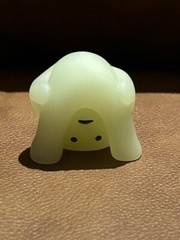 SMISKI Series2 Peeking GLOW IN THE DARK Figure Dreams Japan