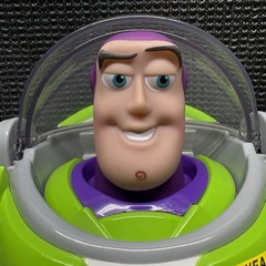 Disney Store 12″ Buzz Lightyear Interactive Talking Action Figure (Wear)