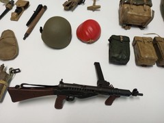 21st Century British SAS NO BOX With A Lot Of Accessories