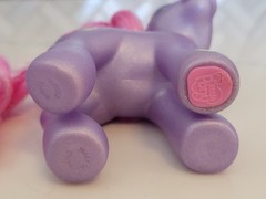 VTG 2002 G3 My Little Pony Petal Blossom Shimmery Figure With Super Long Glitter