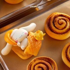 Miniso Sanrio Happy Baking Series Blind Box Confirmed Figures Gift Toy