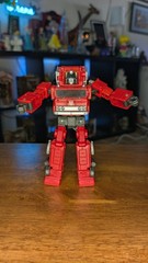 Transformers War For Cybertron WFC Kingdom Voyager Class Inferno Missing Gun