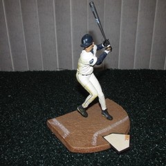 McFarlane 2002 Ichiro Suzuki Seattle Mariners MLB series 1 (open/loose)