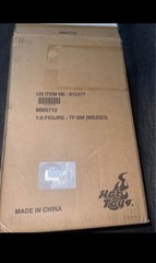 Hot Toys MMS712 The Flash Batman 1:6 Scale Action Figure Black 2023