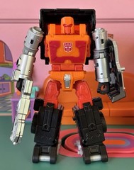 Transformers War For Cybertron WFC Kingdom Golden Disk Collection ROAD RANGER