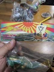 Science Patrol Sofubi Yokai Bakekujira Ghost Whale NIB Green Gold Sprays