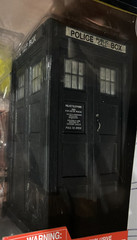 Doctor Who Second Dr&Black TARDIS from The War Games Action Figure Set New READ
