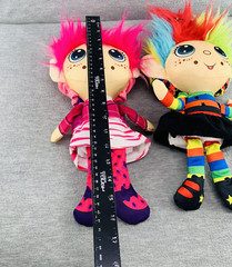 Flip Zee Trolls 2 in 1 Plush Rainbow Galore & Pretty in Pink Toy