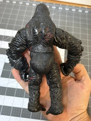 King Kong Battle Damage Twisting Waist Punch 7″ Action Figure 2005 Playmates