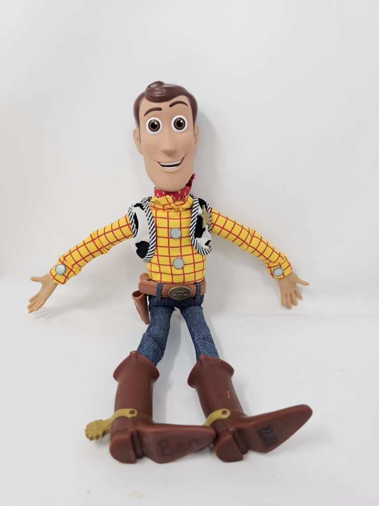 Disney Pixar Thinkway Toy Story Woody Pull String Talking Doll 15” NO HAT, WORKS