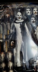 NECA Damien Leone’s Terrifier 7″ Scale Action Figure Ultimate Art the Clown