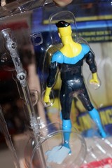 Invincible 20 years Book & Figure Box Set Exclusive Flight Stand Diamond Select