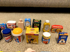HUGE LOT OF 60+ ZURU MINI BRANDS FOOD, SNACKS, DRINKS & COLLECTOR’S CASE (AS IS)