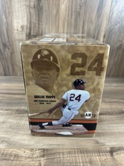McFarlane MLB “Giants Of The Homerun” Willie Mays “660” Barry Bonds 2-Pack New