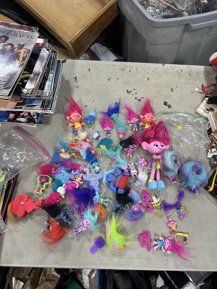 Hasbro DREAMWORKS Trolls Movie Band Collectible Dolls Action Figures Toys C22