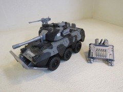 Toys R Us Sentinel 1 Tank Gray/Black Top Opens 5F5EC17 09317