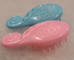 My Little Pony Pink & Blue Hair Brush Accessory Toy Lot of 2 @@ MLP