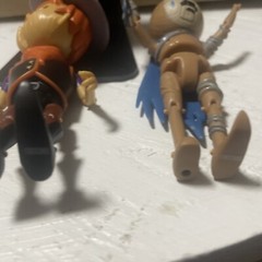 2 Figures Showdown Bandit Action 5″ Figure Series 1 Phatmojo LLC Kindly Beast