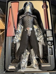 Hot Toys Star Wars Lord Starkiller VGM63 1:6 Scale Figure