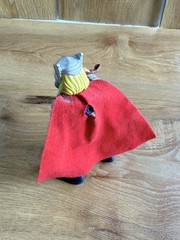 Marvel Thor Action Figure w/ Cape Hammer Plastic Fabric Red Blue Silver