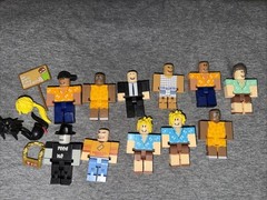 Mixed Lot of 11 Roblox Action Figures and Accessories